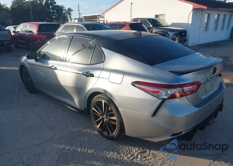 2019 Toyota Camry Xse z USA, uszkodzony, nr VIN 4T1B61HKXKU225472